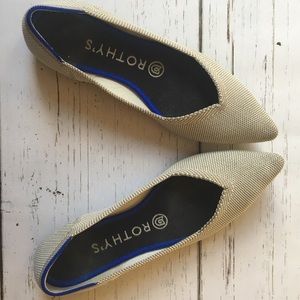 Rothy’s Pointed flats- size 7